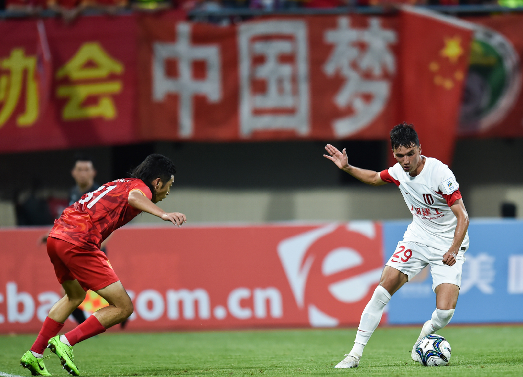 博亚体育官方注册-转折点！成都蓉城刷新队史纪录，法国杯今晨攻防权衡，态度坚定，球探报告显示潜力